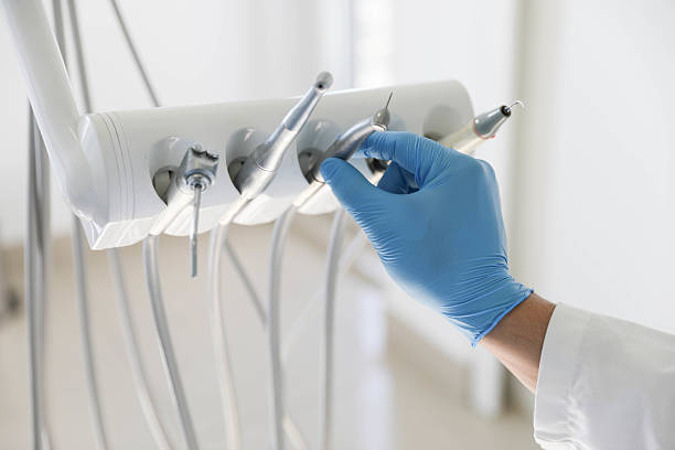 Professional Emergency Dentist technician working in College Place, WA
